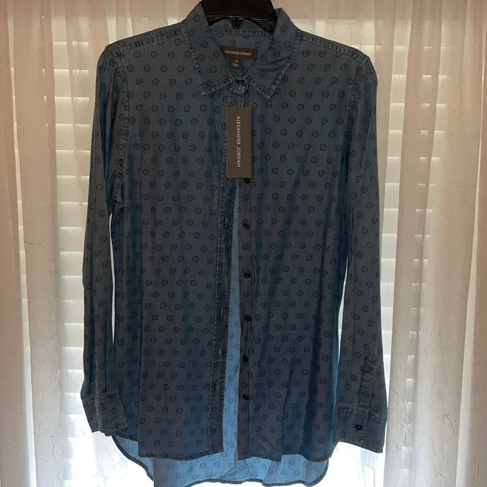 Long sleeve denim shirt. - Picture 1 of 3